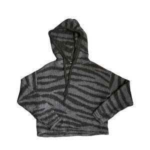 PINK Victoria's Secret Black & Gray Tiger Striped‎ Fuzzy Cropped Sweater XS